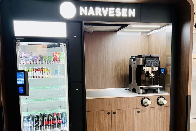 Vendingsmaskinen er åpen døgnet rundt