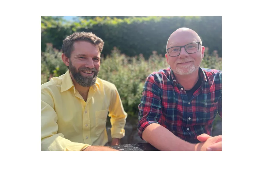 Portrett av Torstein Borch Skolseg fra Porsgrunn kommune og Lars Erik Eide Johansen fra STHF