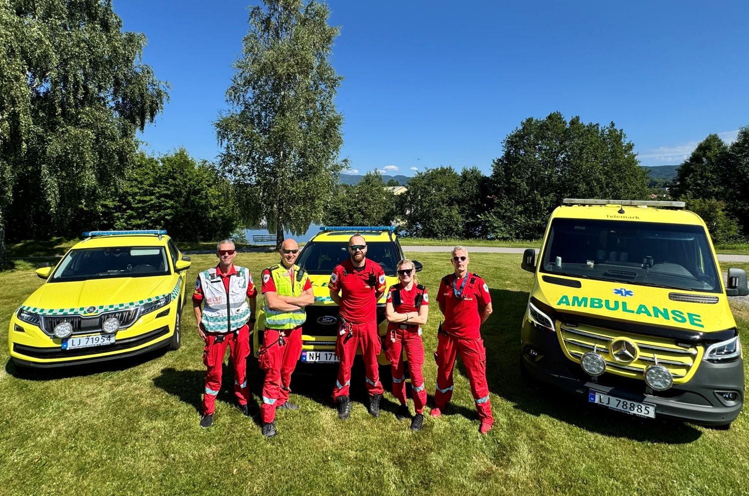 Bjørn Andre Halvorsen (Innsatsleder Helse), Erlend Berge, Håkon Staff (crew på legebil), og ved ambulansen Mina Christine Lidsheim (ambulanse lærling) og Roger Lyng (paramedisiner).