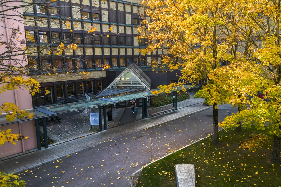 Hovedinngangen i Skien