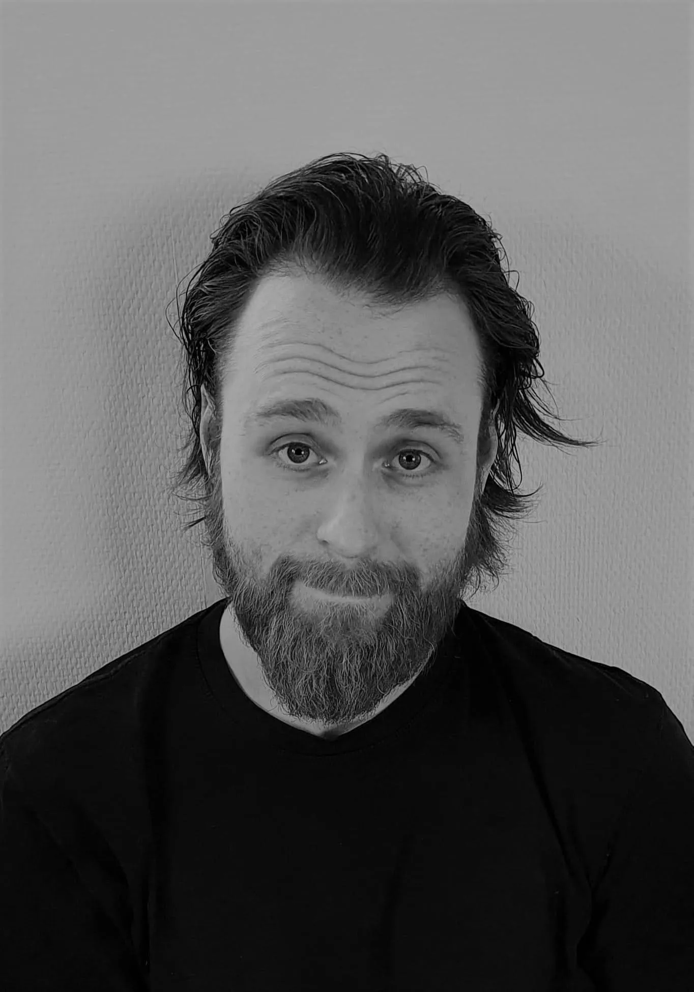 En mann med skjegg