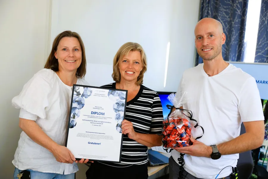Ove Kleppa (seksjonsleder), Bjørg Rosland (overlege), Kristin Rossvang (sykepleier)-. Ikke tilstede på bilde: Heidi Augestad (sekretær), Silje Eek (brukerrepresentant) og Anne Kjendalen (Avdelingsleder).