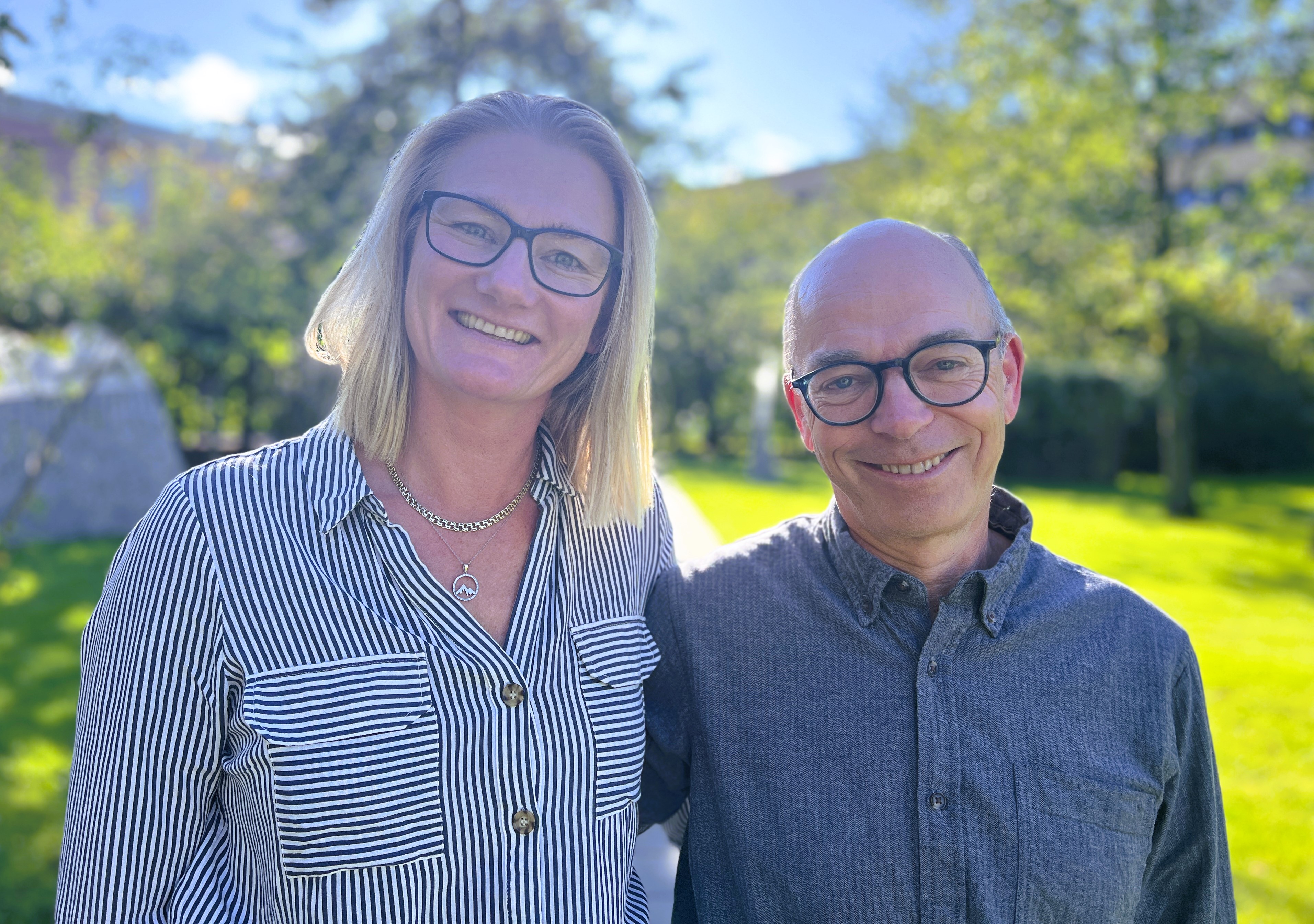 Siv Hellestad fra Forum for brukerkompetanse og Jostein Bjerke fra Sykehuset Telemark