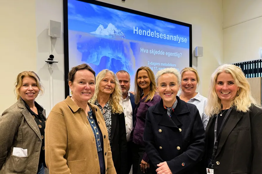 Kari Christensen, Tanya Marie Ryder. Per Otto Svendsby, Wenche Pedersen Patrono, Silje Brugger Budal, Linda Vala Bråthen, Elisabeth Hessen og Heidi Knarrum.