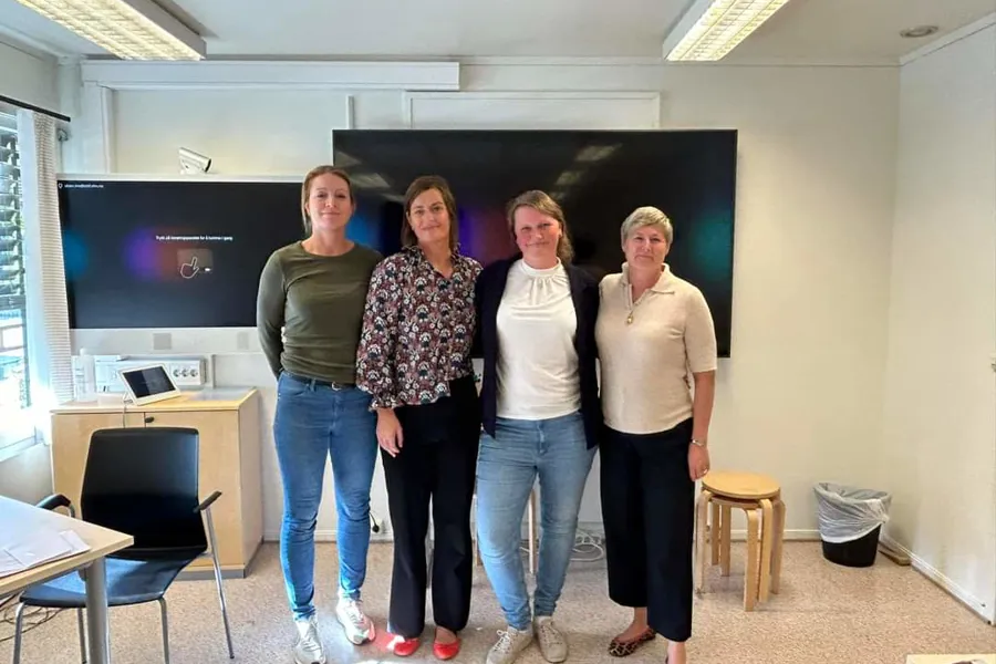 Spesialfysioterapeut Ingvild Solen, bekkenbunnsfysioterapeut Eva Hoddø, gynekolog Anette Siljan og gynekolog Linn Røyneland.